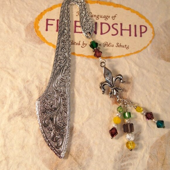 Mardi Gras Bookmark Fleur De Lis Bookmark Dangle Beaded Phoenix Tail Page Saver - Picture 5 of 9